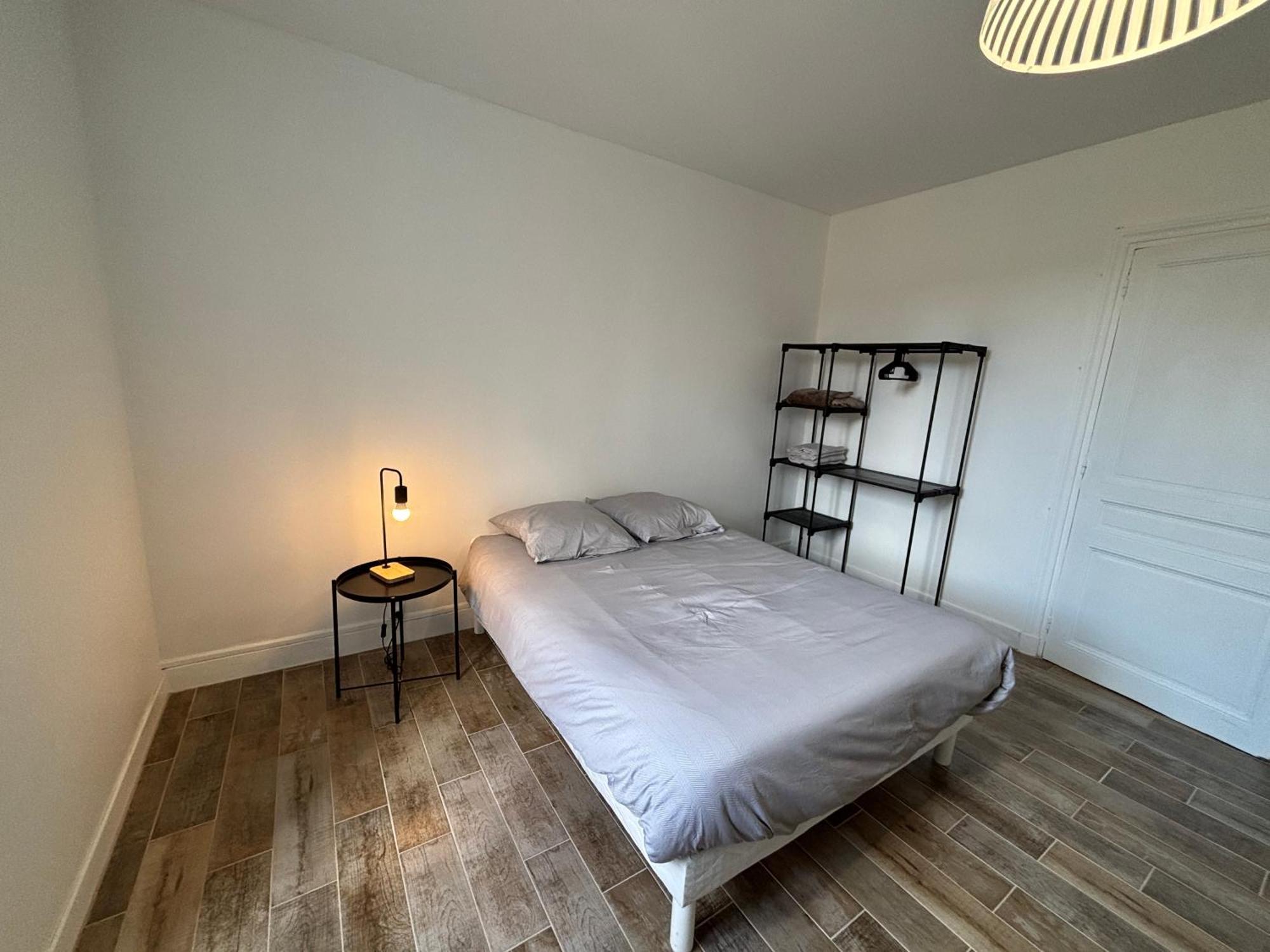 Appartement Cosy Avec Balcon Roanne